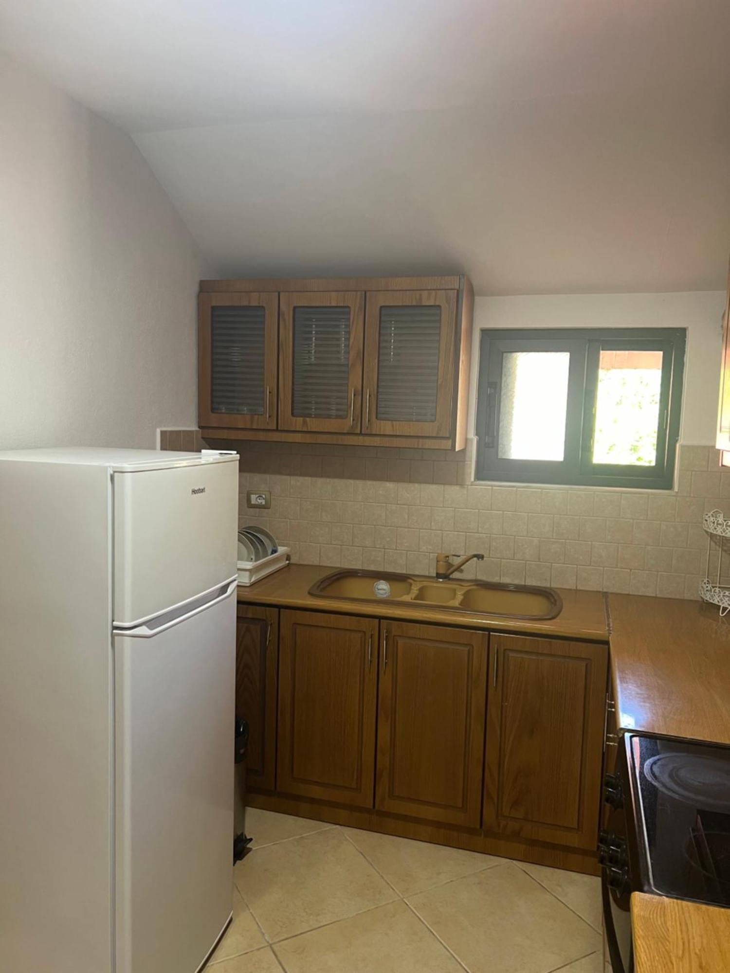 Flower Terrace Apartment Gjirokastër المظهر الخارجي الصورة